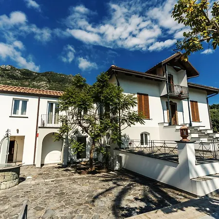 Tenuta Calitto Wine E Курортный комплекс *